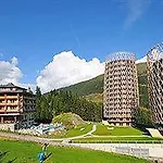 Falkensteiner Residences Edelweiss Aparthotel 4*