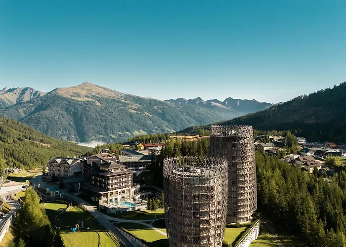 Falkensteiner Residences Edelweiss 4* 卡奇山口